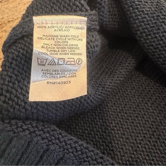 LOFT Navy Knit Sweater With Red Fish Size Large Nautical - Picture 7 of 9